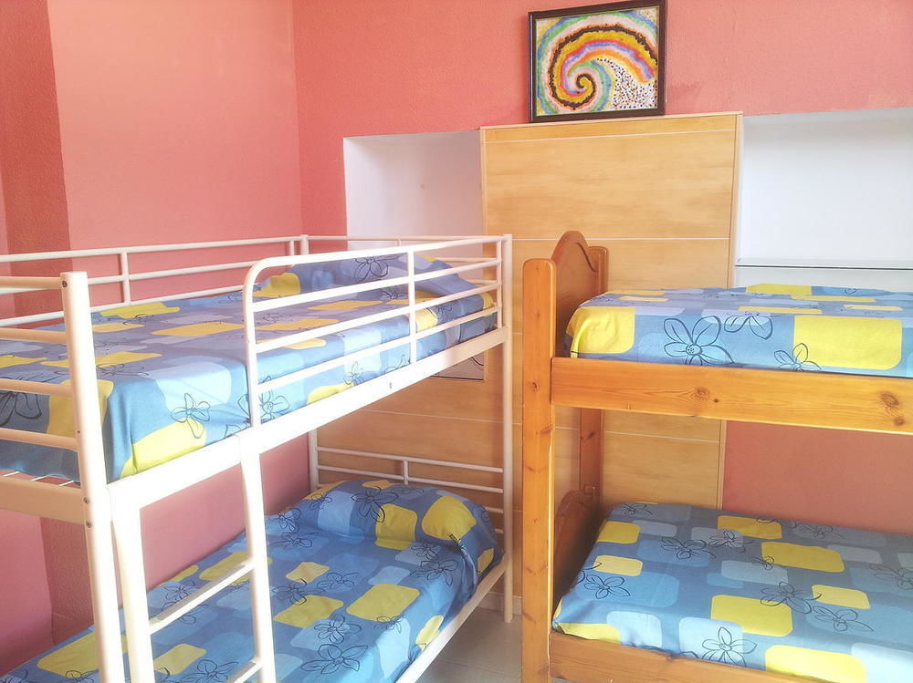 Beach And Center Backpackers Vandrarhem *