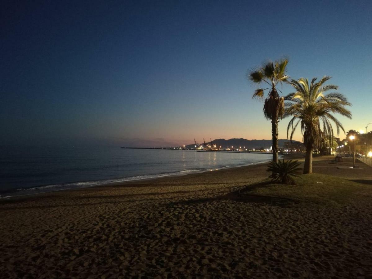 Beach And Center Backpackers Vandrarhem Málaga